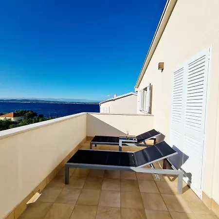 아파트 Orkulabliss Apartments Pašman