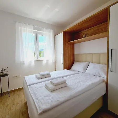 Orkulabliss Apartments 아파트 Pašman
