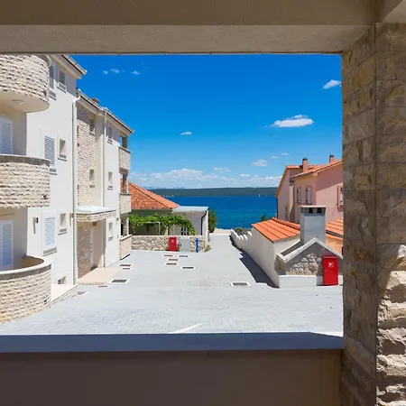 Orkulabliss Apartments Pašman