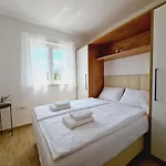 Orkulabliss Appartement Pašman