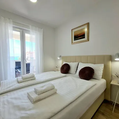 アパート Orkulabliss *