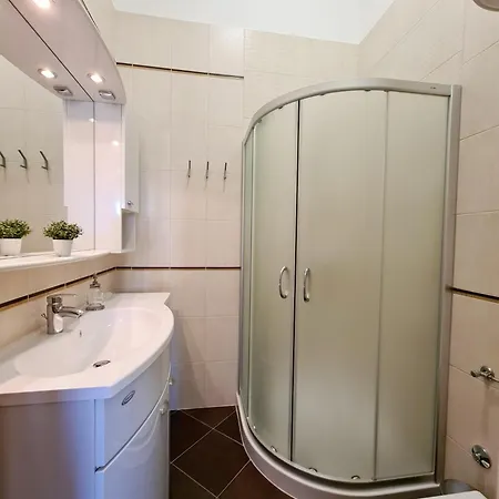 アパート Orkulabliss