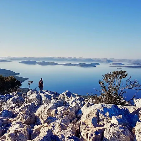 Orkulabliss アパート Pašman