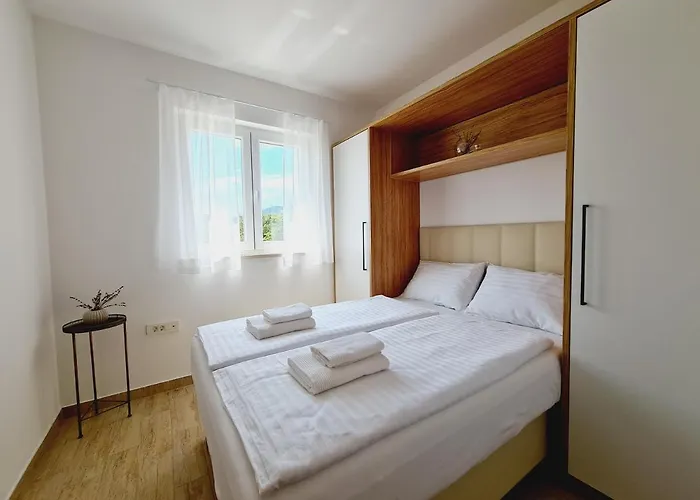 Orkulabliss Apartament Pašman